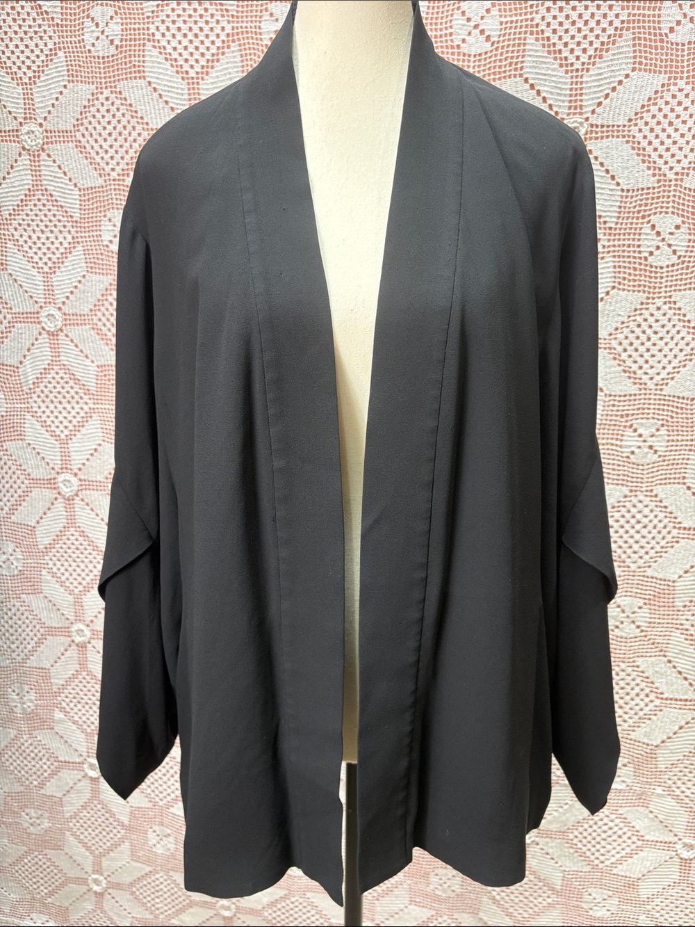 Eileen Fisher 100% silk kimono Sz Lg